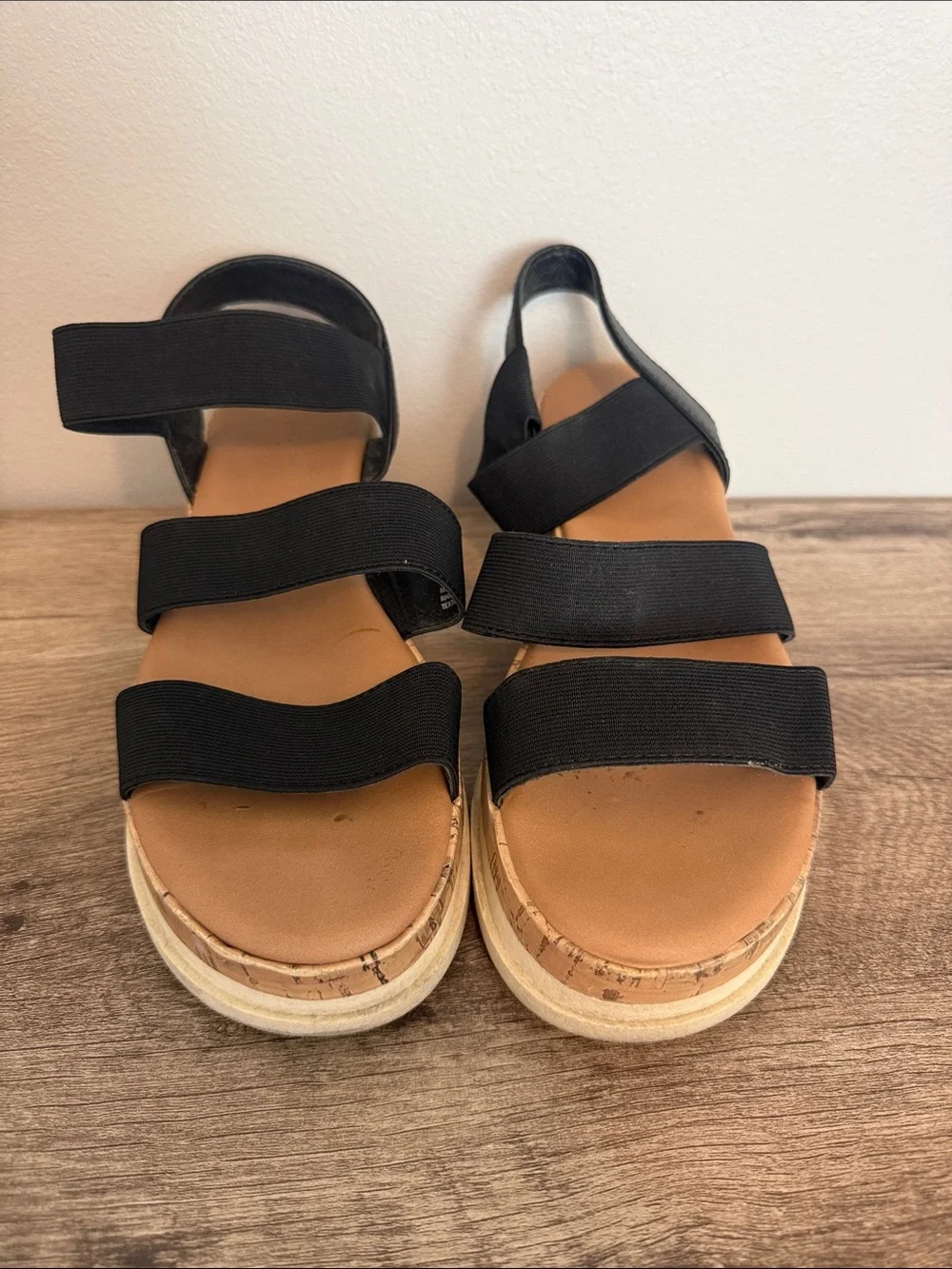 Universal Thread Benni Sporty Platform Sandals